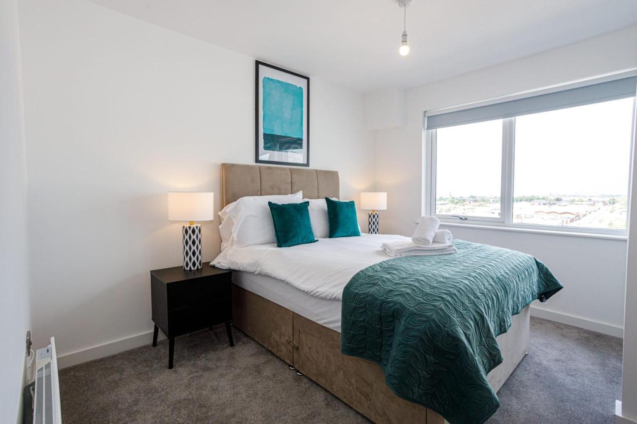 Contemporary 2 Bedroom Duplex In Salford Manchester Exterior foto